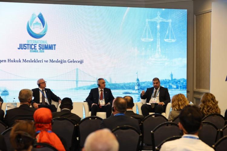 بحضور الرئيس التركي أردوغان.. نقيب المحامين يختتم مشاركته في قمة العدالة الدولية- إسطنبول2026 بحضور الرئيس التركي أردوغان.. نقيب المحامين يختتم مشاركته في قمة العدالة الدولية- إسطنبول2026