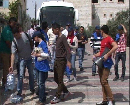 بالفيديو... جولة ترصد آثار جدار الفصل العنصري في بيت سوريك بالفيديو... جولة ترصد آثار جدار الفصل العنصري في بيت سوريك