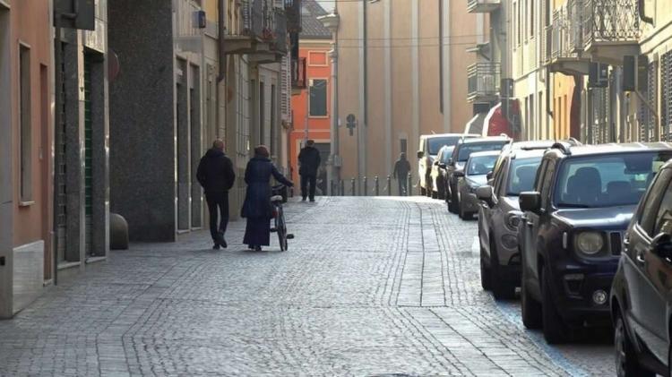 "كورونا" يقتل شخصين في إيطاليا