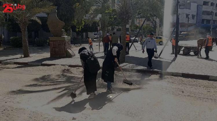 مبادرة "حنعمرها" لوطن: نسعى لإيصال رسالة للعالم بأنه مهما دمر الاحتلال في غزة فإن سواعد شبابها سـتعمرها مبادرة "حنعمرها" لوطن: نسعى لإيصال رسالة للعالم بأنه مهما دمر الاحتلال في غزة فإن سواعد شبابها سـتعمرها