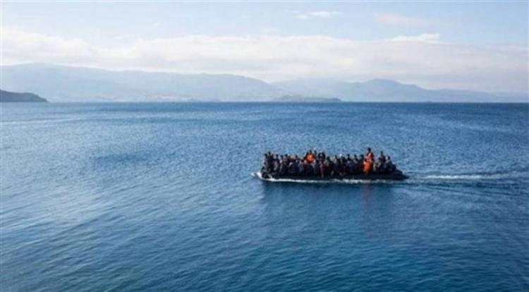وفاة 6 مصريين بينهم 5 أطفال خلال رحلة هجرة لإيطاليا
