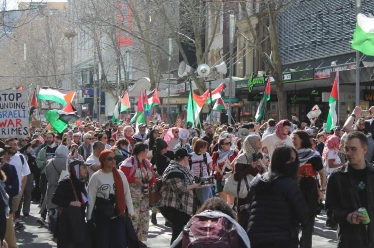 200 منظمة في 60 دولة تنظم حراكا عالميا من أجل فلسطين 200 منظمة في 60 دولة تنظم حراكا عالميا من أجل فلسطين