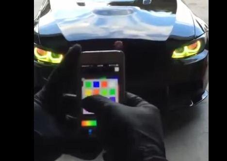 بالفيديو.. "آي فون" يغيّر لون مصابيح السيارة