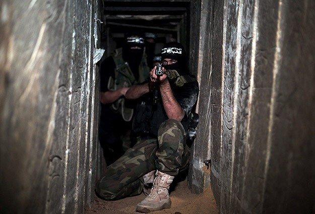 هل تنفذ حماس عملية بـ30 مقاتلا دفعة واحدة؟