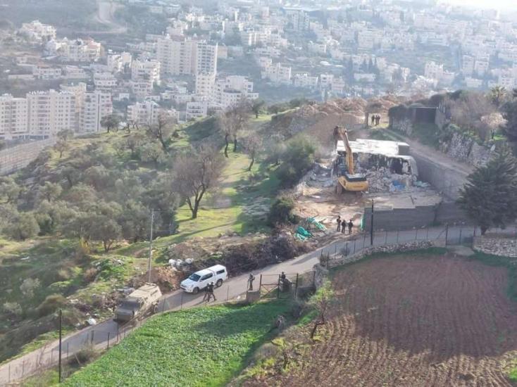 الاحتلال يهدم منزلين في الولجة وبيت جالا شمال غرب بيت لحم