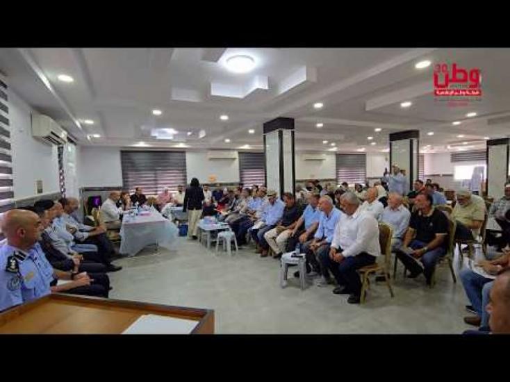 القرية في مواجهة المستعمرة