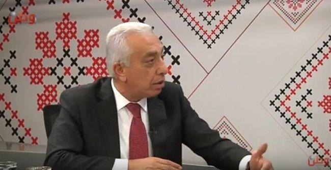 وطن تسائل رئيس اتحاد الغرف التجارية وطن تسائل رئيس اتحاد الغرف التجارية