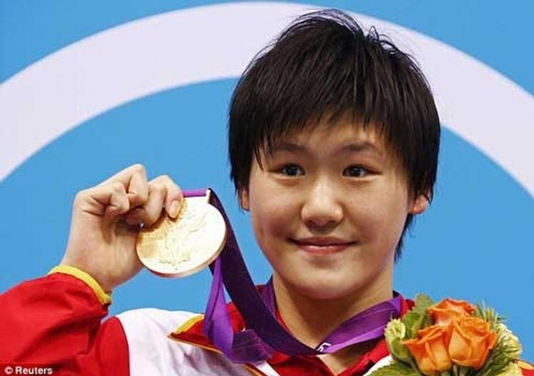بالصور.. تعذيب أطفال الصين من أجل هزيمة الأمريكيين في الأولمبياد