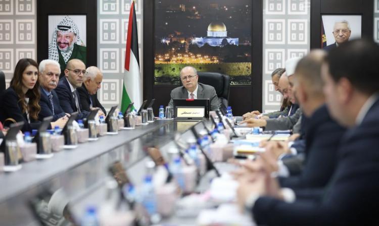 مجلس الوزراء يصادق على زيادة المشتريات من أدوية زراعة الكلى والأمراض المزمنة وأمراض الدم مجلس الوزراء يصادق على زيادة المشتريات من أدوية زراعة الكلى والأمراض المزمنة وأمراض الدم