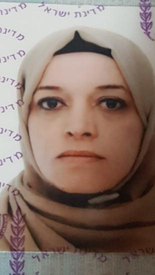 المحامية فاطمة النتشة لـوطن: تعرضت لاعتداء من جندي إسرائيلي على حاجز قلنديا