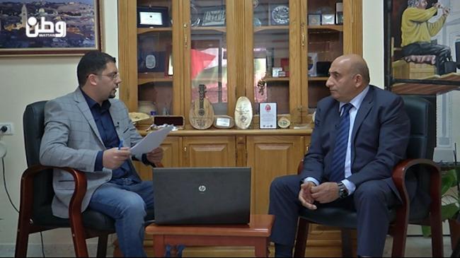 رئيس بلدية بيت جالا لوطن: انا وكيل شركة تنوفا الاسرائيلية والقانون لا يمنع ذلك والمحافظ منع الأجهزة الأمنية من تطبيق القانون رئيس بلدية بيت جالا لوطن: انا وكيل شركة تنوفا الاسرائيلية والقانون لا يمنع ذلك والمحافظ منع الأجهزة الأمنية من تطبيق القانون