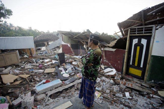 زلزال بقوة 6.3 درجات يهز جزيرة لومبوك الإندونيسية (المعهد الجيولوجي الأميركي)