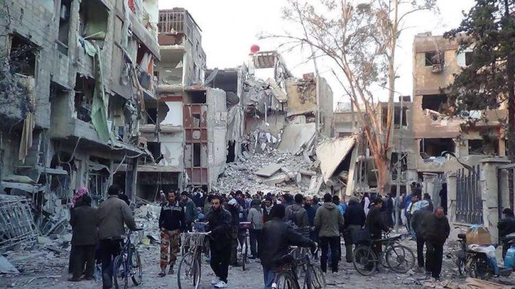 "داعش" يسيطر على 90% من مخيم اليرموك