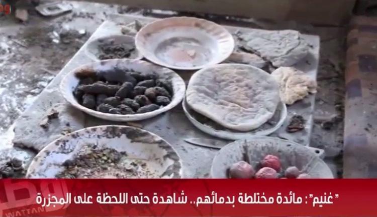 خاص لـ "وطن": بالفيديو... "غنيم": مائدة مختلطة بدمائهم.. شاهدة حتى اللحظة على المجزرة خاص لـ "وطن": بالفيديو... "غنيم": مائدة مختلطة بدمائهم.. شاهدة حتى اللحظة على المجزرة