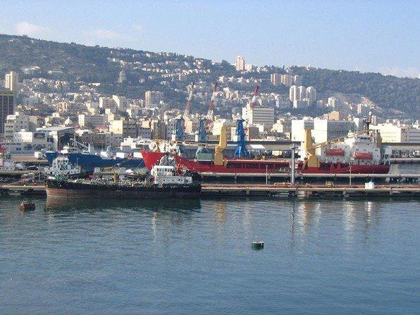 تدشين جسر بري لنقل الصادرات الأردنية عبر ميناء حيفا