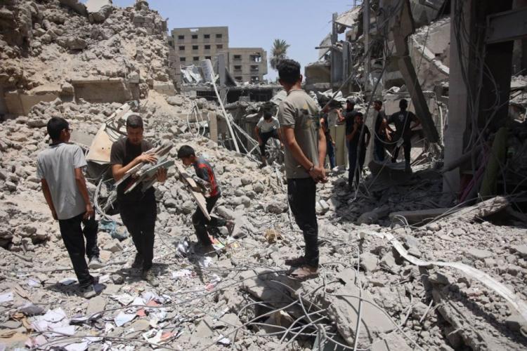 شهيد وجرحى في قصف الاحتلال غرب غزة شهيد وجرحى في قصف الاحتلال غرب غزة