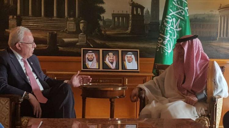 الوزير المالكي يلتقي وزير الدولة للشؤون الخارجية السعودي عادل الجبير