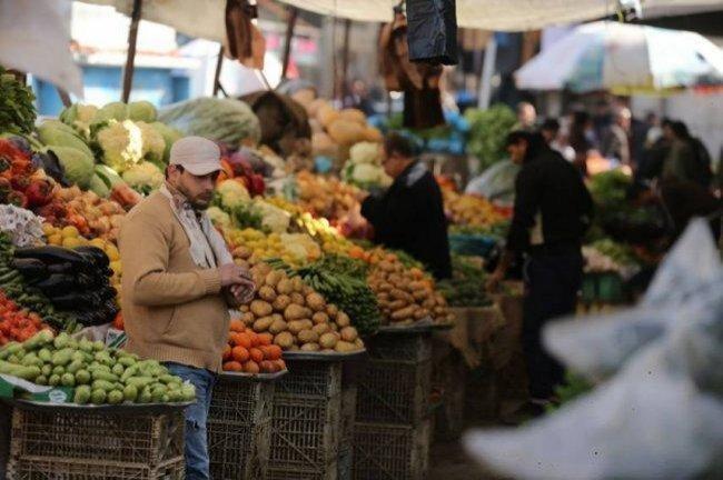 خبيرا اقتصاد لوطن:أزمة السيولة التي تواجهها السلطة الفلسطينية تختفي بتحرير أموال المقاصة وبضغط دولي على "إسرائيل" خبيرا اقتصاد لوطن:أزمة السيولة التي تواجهها السلطة الفلسطينية تختفي بتحرير أموال المقاصة وبضغط دولي على "إسرائيل"