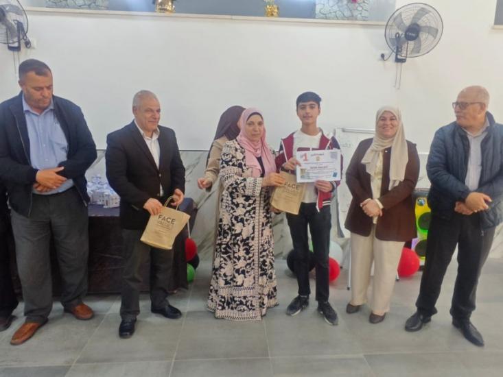 مجلس قروي فرعتا يكرّم مركز إبداع المعلّم والمدرسة الفائزة في ختام مشروع التدقيق الاجتماعي مجلس قروي فرعتا يكرّم مركز إبداع المعلّم والمدرسة الفائزة في ختام مشروع التدقيق الاجتماعي