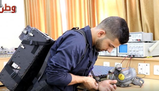 يروي قصته عبر وطن ... فلسطيني يخترع جهازا لإنقاذ المختنقين أثناء الحرائق!