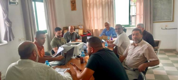 للتخفيف من أعباء التنقل… طواقم مصلحة مياه محافظة القدس في الميدان لتسهيل تقديم الخدمات والوصول إلى المواطنين في قرية رمون للتخفيف من أعباء التنقل… طواقم مصلحة مياه محافظة القدس في الميدان لتسهيل تقديم الخدمات والوصول إلى المواطنين في قرية رمون