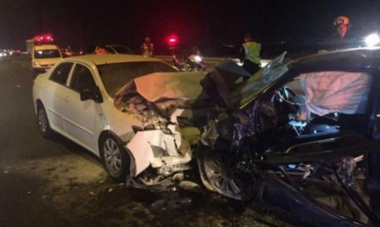النقب: مصرع شاب وإصابة آخرين جرّاء حادث طرق النقب: مصرع شاب وإصابة آخرين جرّاء حادث طرق