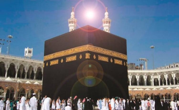 الشمس تتعامد على الكعبة المشرفة للمرة الثانية هذا العام