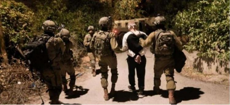 قوات الاحتلال تعتقل شابا في القدس المحتلة