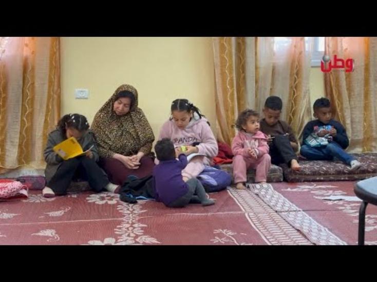 مراكز النزوح في طولكرم.. جهود خيرية في التخفيف من المعاناة مراكز النزوح في طولكرم.. جهود خيرية في التخفيف من المعاناة