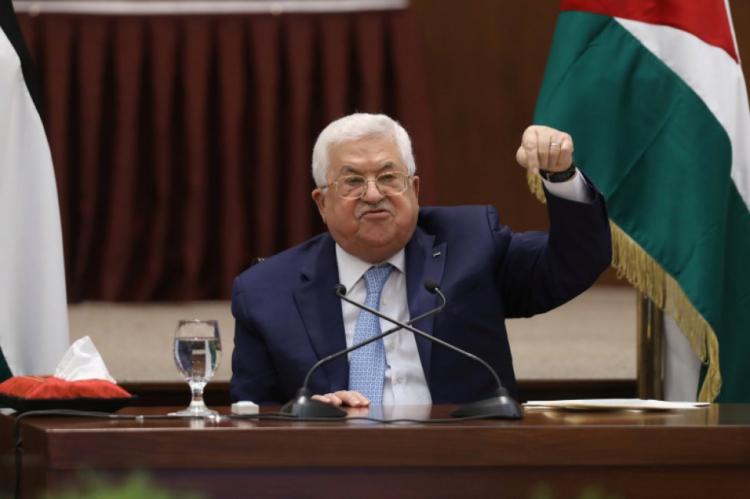 الرئيس عباس: نقول لأميركا وإسرائيل أننا سنبقى شوكة في عيونكم ولن نغادر وطننا