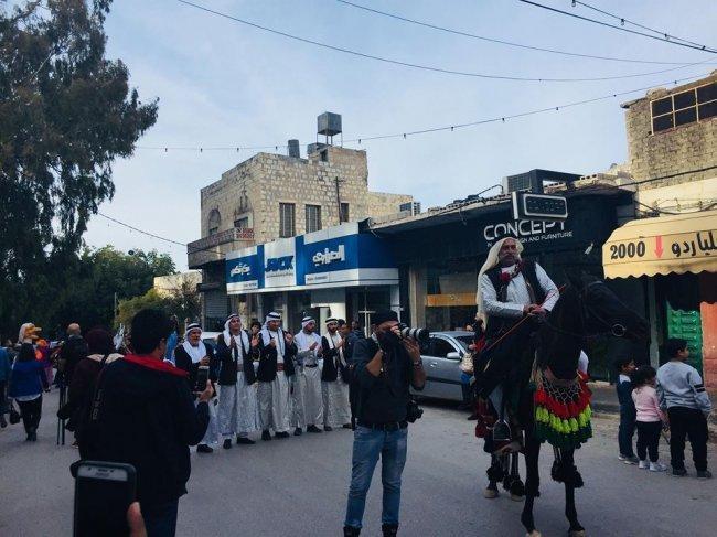 الفرح والفن في كرنفال الشارع في نابلس الفرح والفن في كرنفال الشارع في نابلس