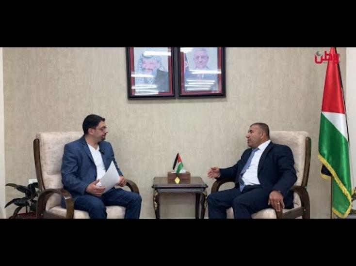 وطن تسائل محافظ الخليل خالد دودين.. وطن تسائل محافظ الخليل خالد دودين..