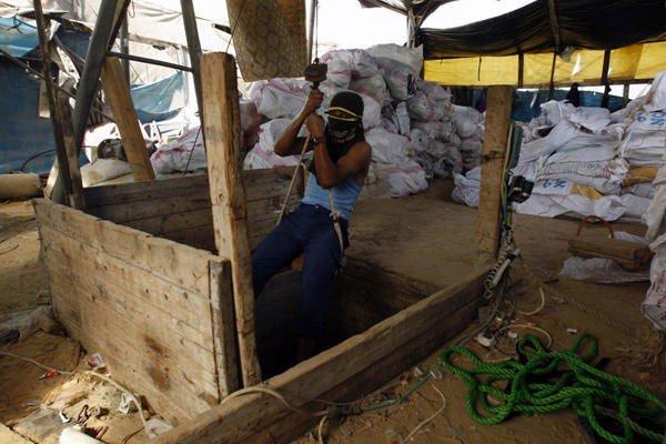 تقرير حقوقي: نسبة الفقر 39% والبطالة 40% جراء حصار غزة