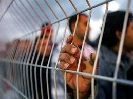 وزارة الصحة تحذر من تطبيق قانون إطعام الأسرى المضربين بالقوة