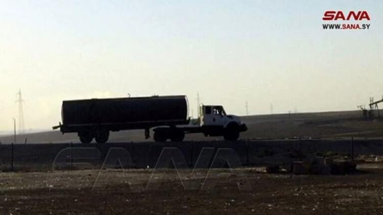 "سانا": القوات الأمريكية تسرق 89 صهريجا من النفط السوري