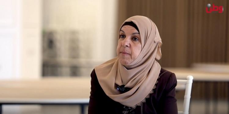 وطن تسائل رئيسة بلدية بيت عور التحتا خديجة عثمان وطن تسائل رئيسة بلدية بيت عور التحتا خديجة عثمان