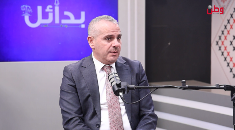 رئيس الغرفة التجارية الصناعية في الخليل عبدو إدريس يدعو عبر وطن إلى تعزيز الوسائل البديلة لحل النزاعات وتطوير التشريعات لتخفيف الضغط عن القضاء وحماية العلاقات التجارية