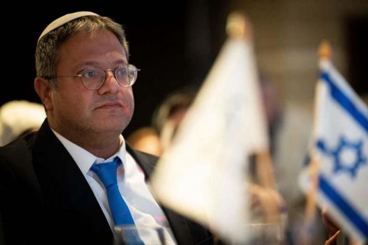 في خطوة خطيرة.. بن غفير يستهدف المؤسسات المقدسية ويغلق "صندوق ووقفية القدس" في خطوة خطيرة.. بن غفير يستهدف المؤسسات المقدسية ويغلق "صندوق ووقفية القدس"