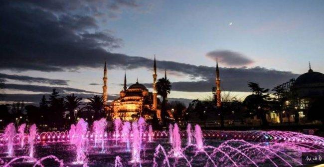 لم تعد اسطنبول مقصدا سياحيا فحسب .. بل للعودة بشعر على الرأس ايضا