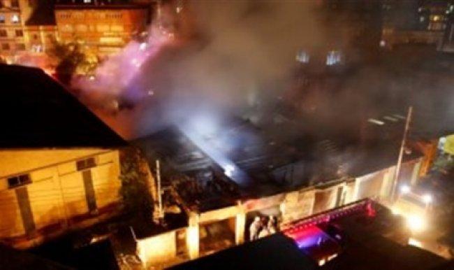 مصرع 18 شخصا بحريق في صالة شرقي الصين