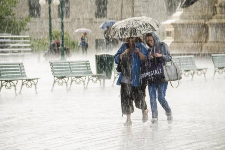 أجواء باردة وأمطار متفرقة اليوم .. منخفض جوي شامل ترافقه جبهة هوائية باردة أجواء باردة وأمطار متفرقة اليوم .. منخفض جوي شامل ترافقه جبهة هوائية باردة