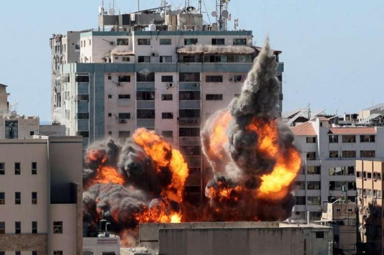 ضابط في جيش الاحتلال: قصف برج الجلاء في غزة كان "خطأ فادحا"