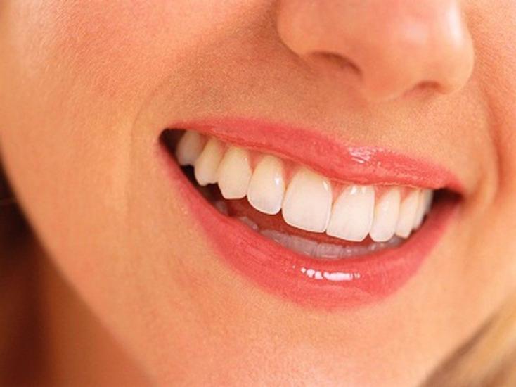 كيف تعالج اصفرار الاسنان؟