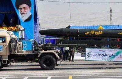 إيران تكشف عن الصاروخ "خليج فارس" الباليستي