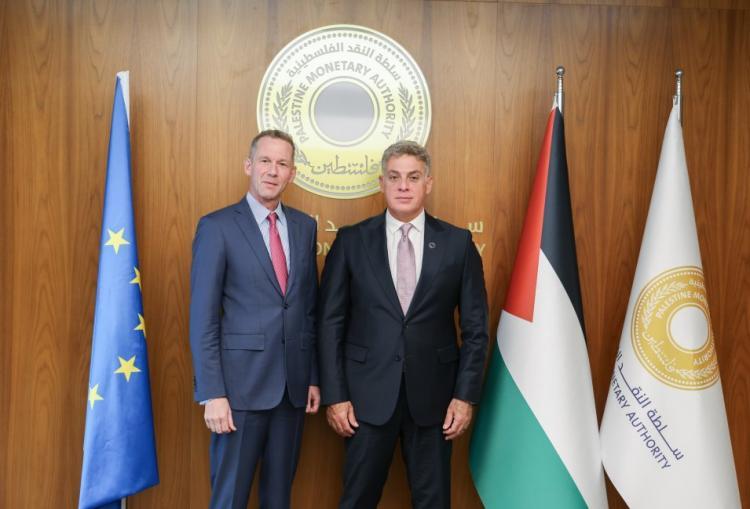شنار للاتحاد الأوروبي: الاقتصاد الفلسطيني لا يحتمل استمرار العلاقات المصرفية المراسلة بقرارات مؤقتة