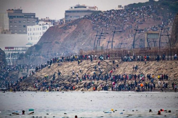 إسبانيا: ارتفاع حصيلة قتلى أزمة طالبي اللجوء في سبتة إلى 67.. "لن يحصلوا أبدًا على تسوية قانونية" إسبانيا: ارتفاع حصيلة قتلى أزمة طالبي اللجوء في سبتة إلى 67.. "لن يحصلوا أبدًا على تسوية قانونية"