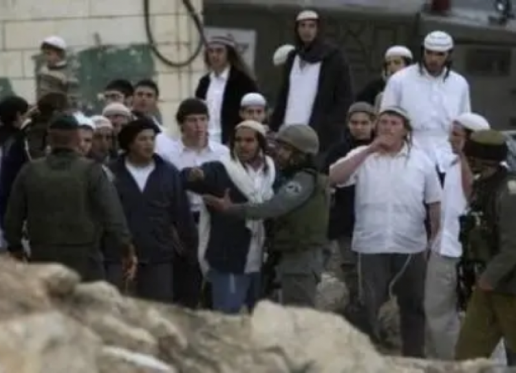 مستوطنون يواصلون اقتحام بلدة عورتا جنوب نابلس