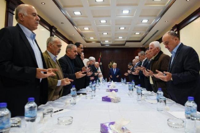 وطن تكشف بالاسماء ... توزيع الملفات داخل مركزية فتح، العالول نائب رئيس الحركة وطن تكشف بالاسماء ... توزيع الملفات داخل مركزية فتح، العالول نائب رئيس الحركة