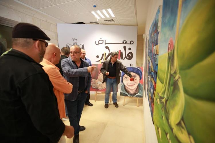 الثقافة تفتتح معرض الفن التشكيلي "مئة لوحة من غزة"‎‎