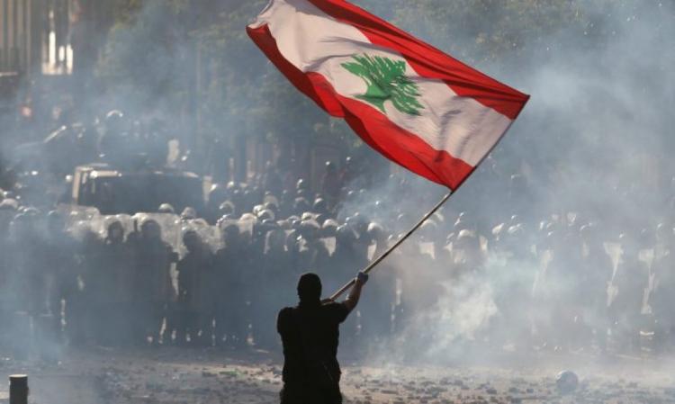 مجلس النواب اللبناني يناقش إعلان حالة الطوارىء في بيروت